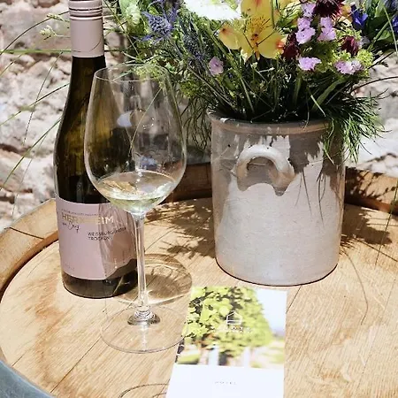 Couette-café Vinotel Weinstrasse 4*