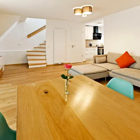 Vinotel Weinstrasse 4*