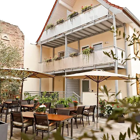 Vinotel Weinstrasse Frühstückspension Herxheim am Berg