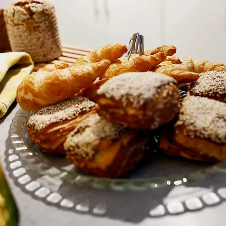 Bed & Breakfast Vinotel Weinstrasse *