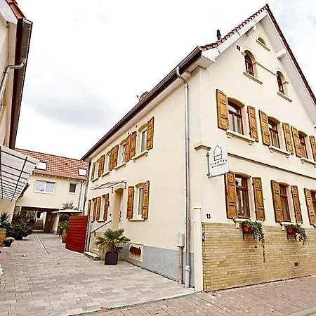 Vinotel Weinstrasse 4*