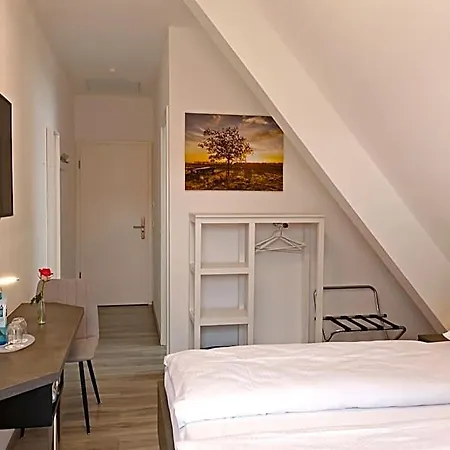 Vinotel Weinstrasse Couette-café 4*