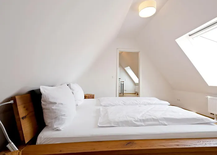 Couette-café Vinotel Weinstrasse 4*