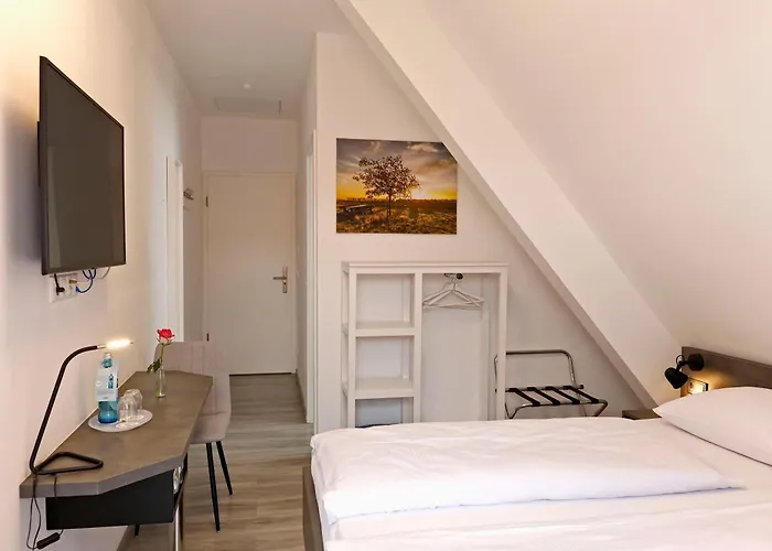 Vinotel Weinstrasse 4*