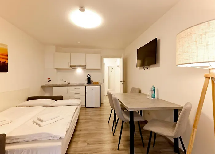 Vinotel Weinstrasse 4*