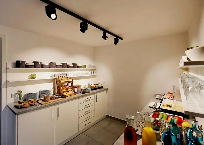 Vinotel Weinstrasse Couette-café 4*